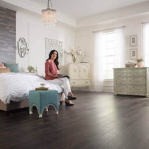 Luxury vinyl plank flooring (LVP) in Lake Oswego, OR from Marion's Carpet & Flooring Warehouses