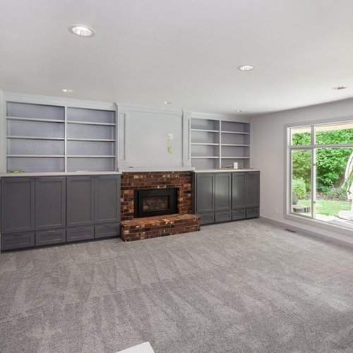 Carpet floors in a renovated Oregon home