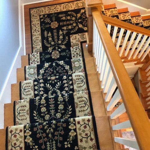 Vintage carpet stair runner in Oregon