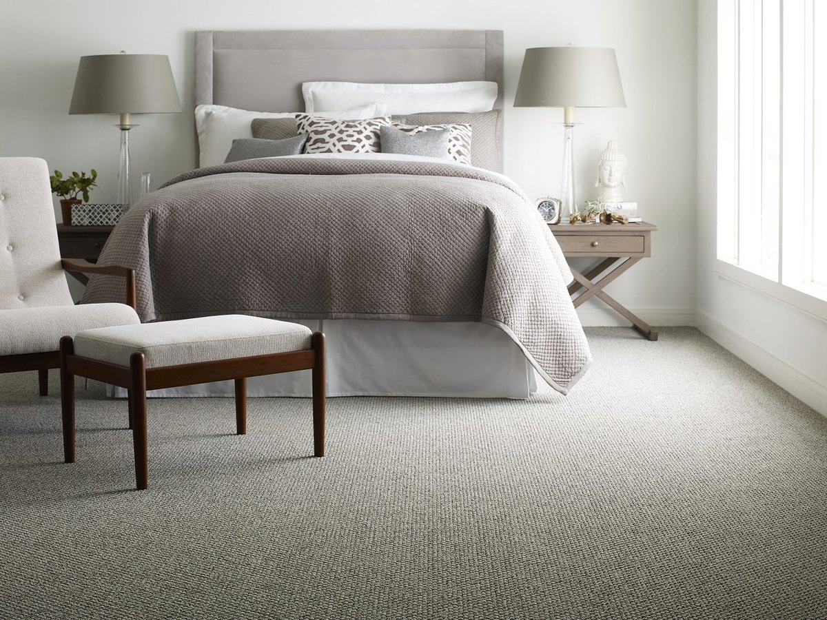 Carpet installation in a Portland, OR bedroom